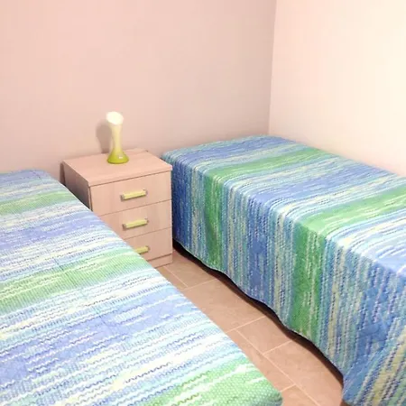Charming In With Shared Pool Appartement *