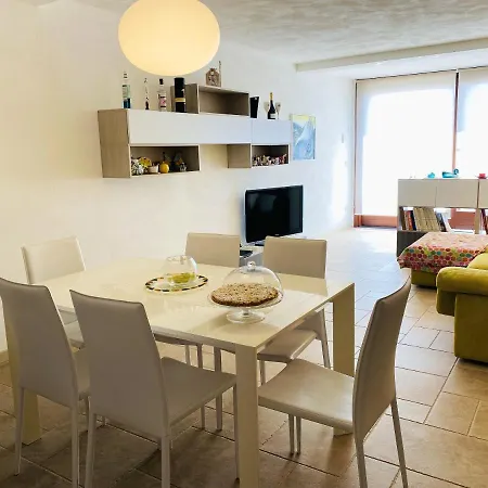 Appartement Charming In With Shared Pool