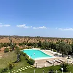 Charming In With Shared Pool