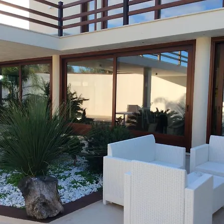 Charming In With Shared Pool شقة *