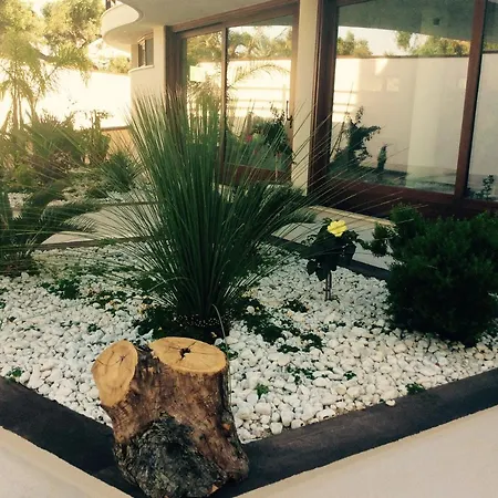 아파트 Charming In With Shared Pool *