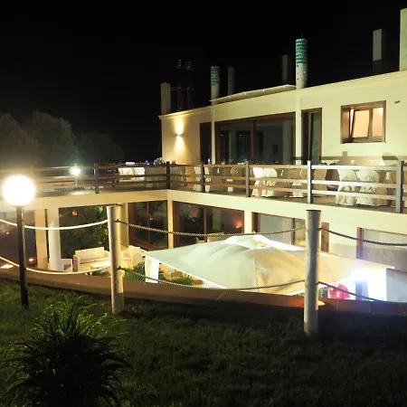 아파트 Charming In With Shared Pool *