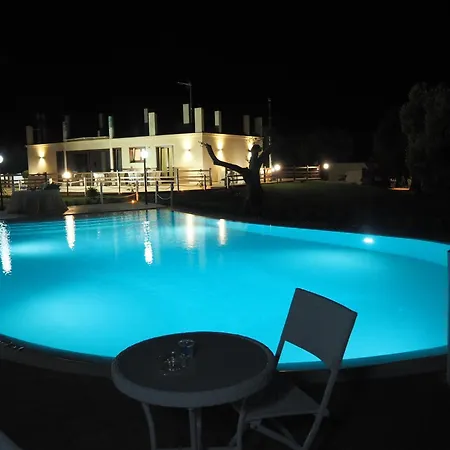 Charming In With Shared Pool Nardò